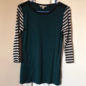 Emerald green/black&white 3/4 sleeve shirt